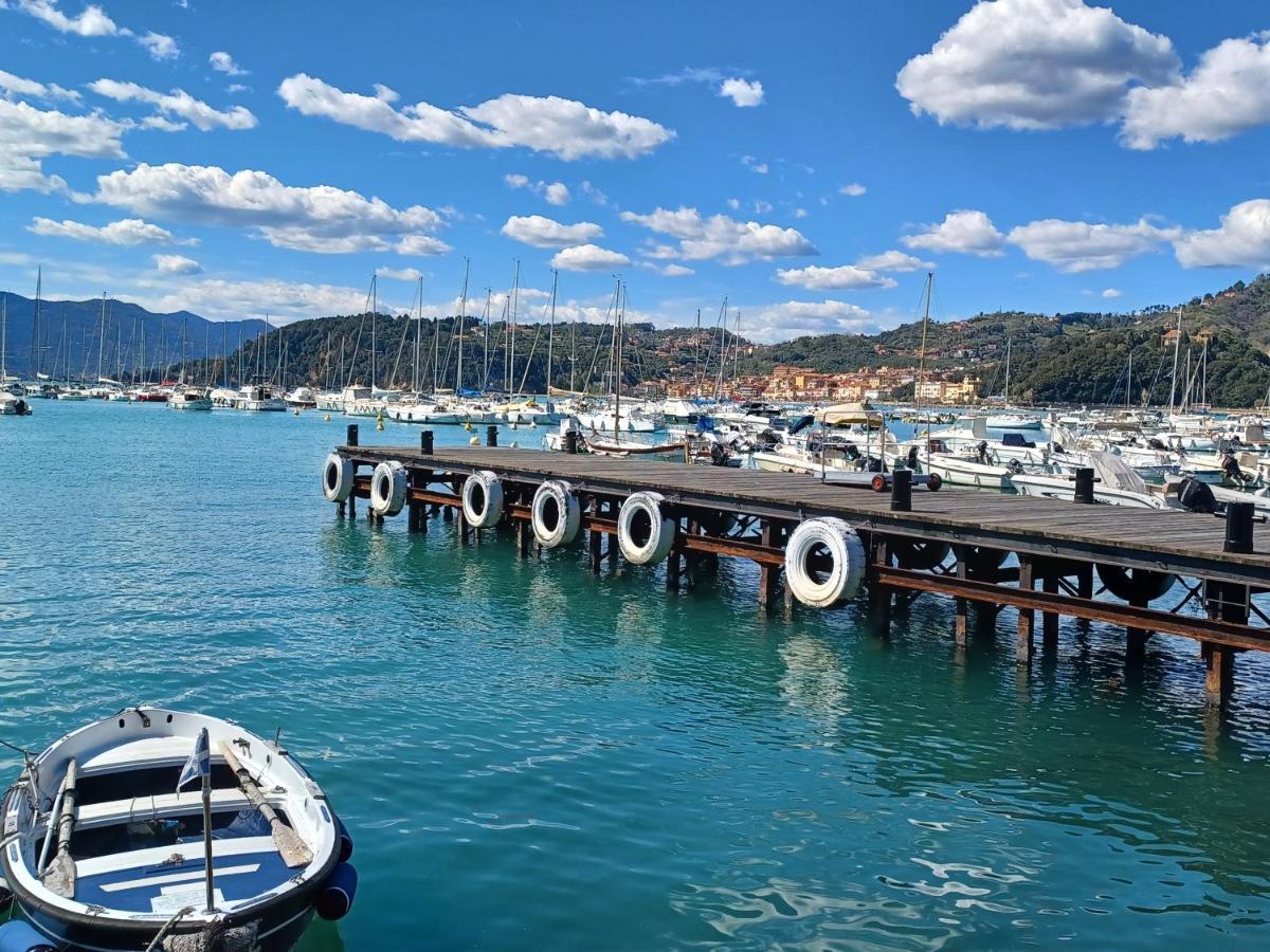 Casa Lerici Holidays Bagian luar foto